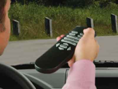 2008 Chrysler Aspen Rear Seat Video Headrest Remote 82211922