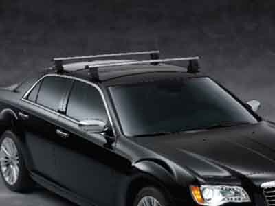 2011 Chrysler 300 Roof Rack - Removable - Thule TR484704