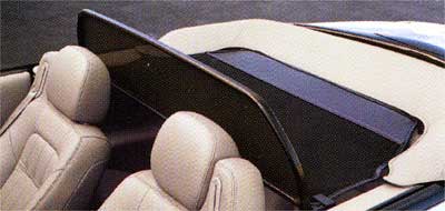 2005 Chrysler PT Cruiser Windscreen 82208733
